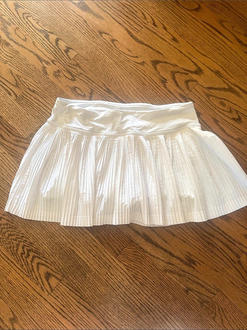 lululemon Court Rival High-Rise Skirt White Small